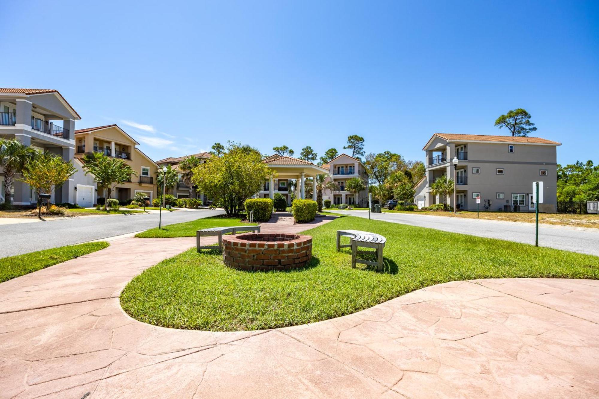 Arborgate Sunkissed Seahorse At 13987 Hanging Branch Way By Pkrm Villa Pensacola Exterior photo